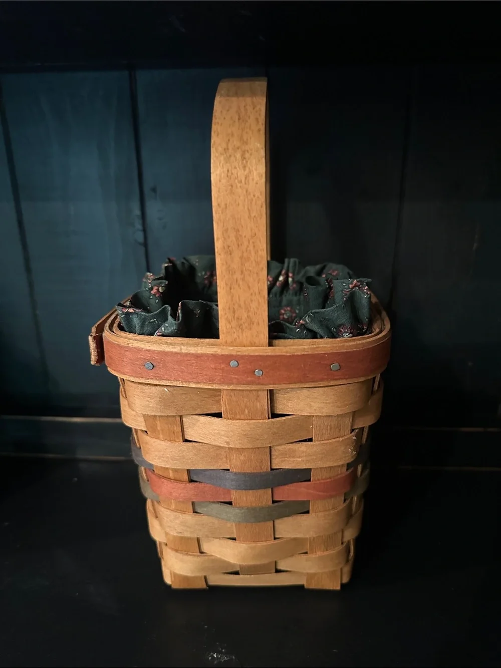 Longaberger 1992 Small Basket with Liner
